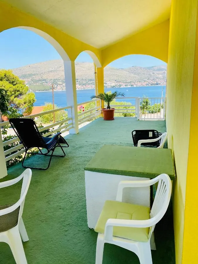 Apartment Vujcic Donji Okrug