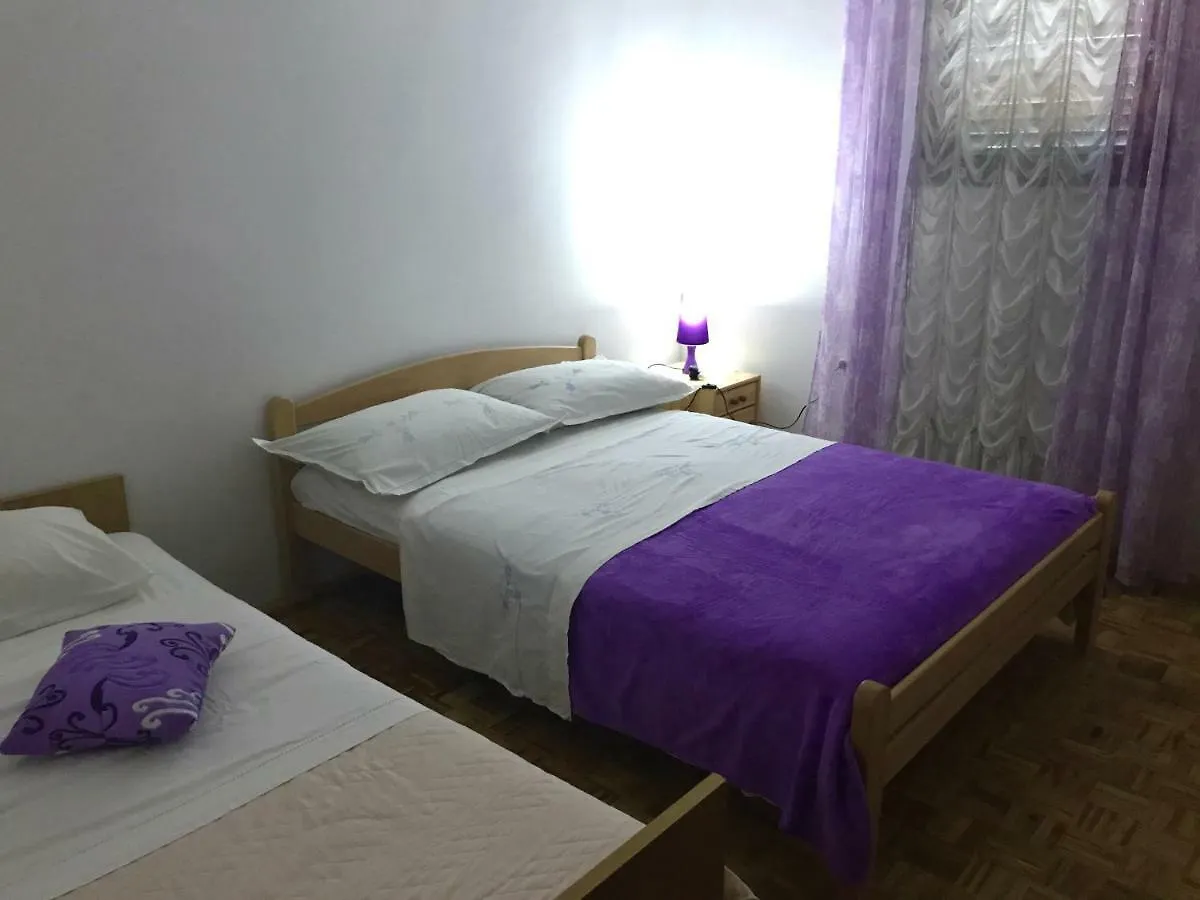 Apartment Vujcic Donji Okrug